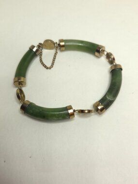 Vintage Green Nephrite Jade Curved Bracelet